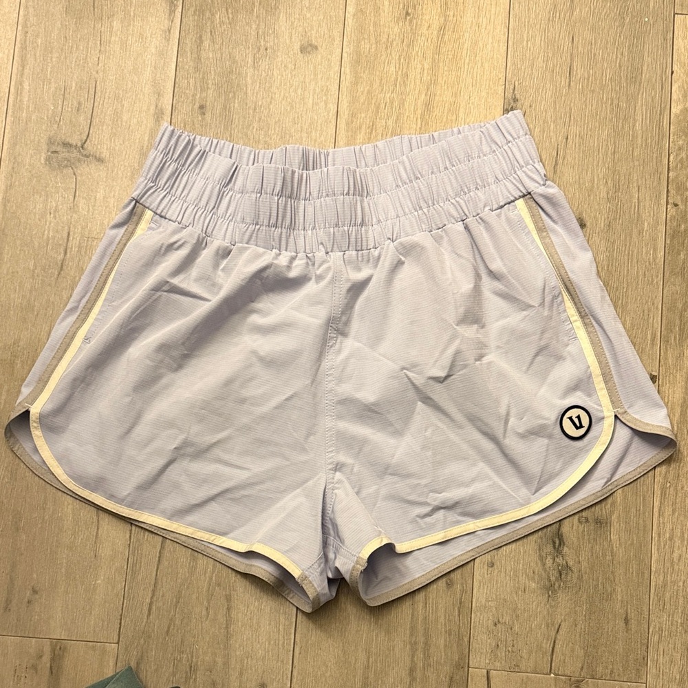 Vuori Cardiff Short- Periwinkle